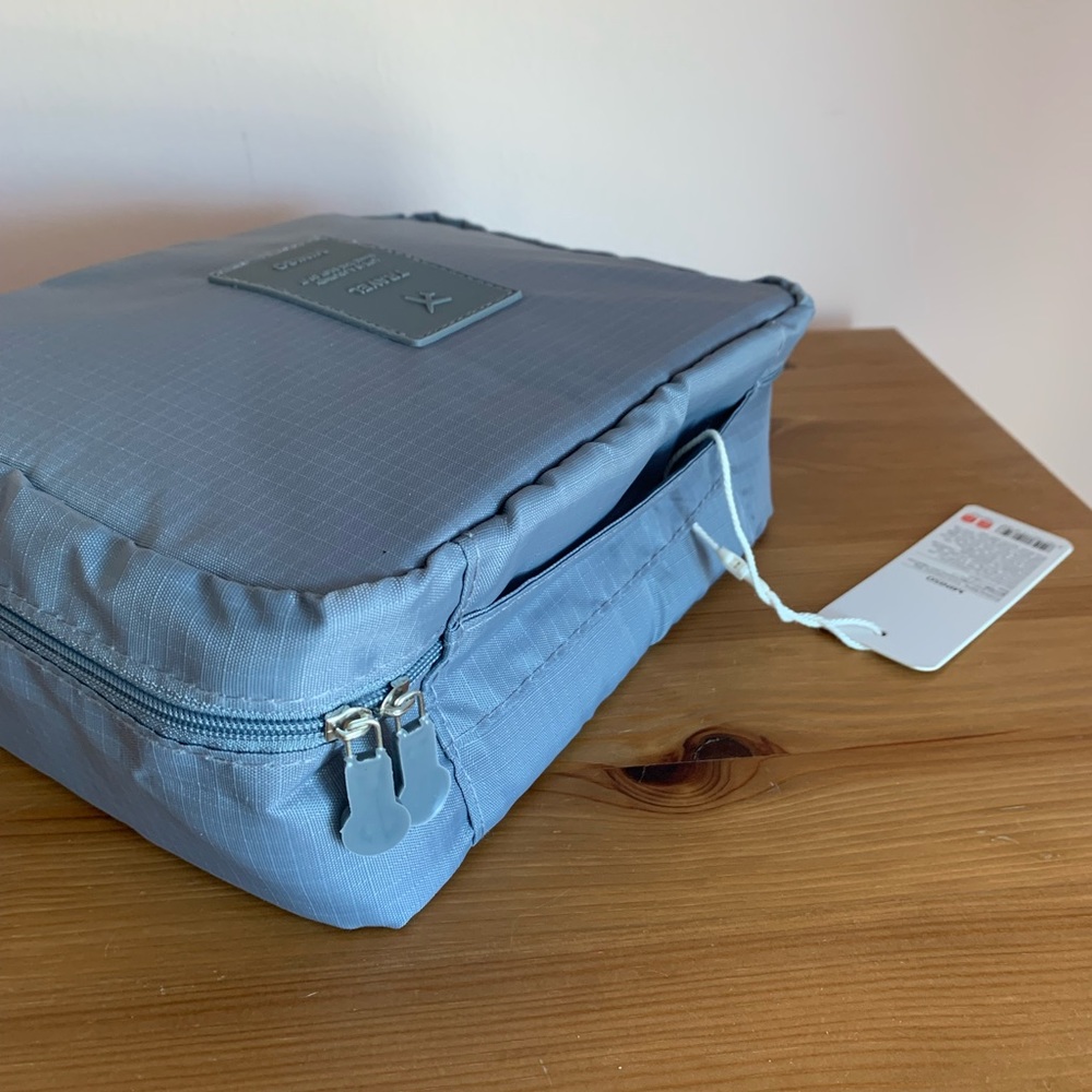 Travel Kit - Picture 11 of 16